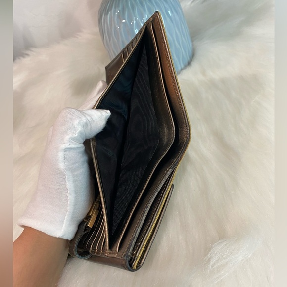 GUCCI Jackie Gold/Metallic Compact Wallet - Picture 8 of 15